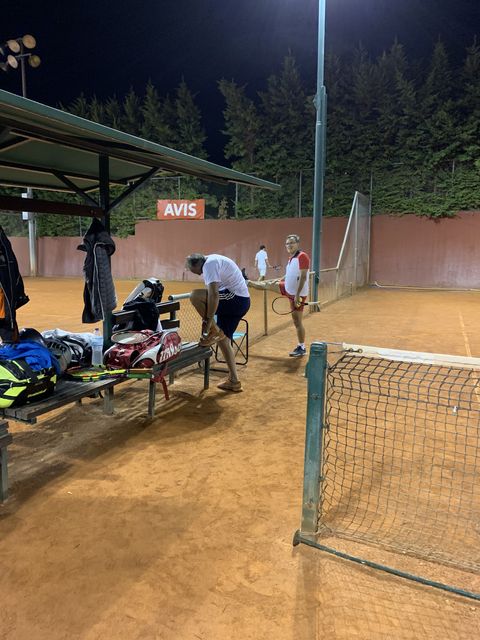 Tennis Hold'em