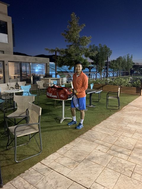 Tennis Hold'em