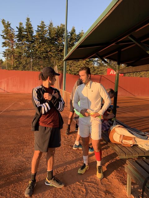 Tennis Hold'em