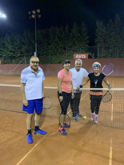 Tennis Hold'em