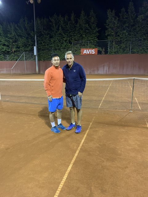 Tennis Hold'em