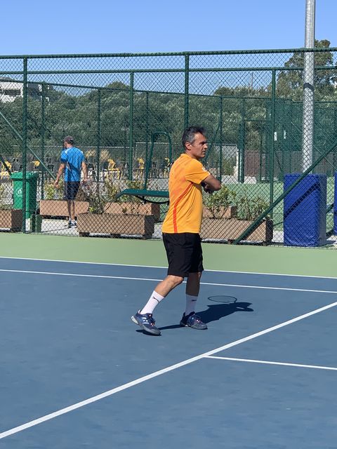 Tennis Hold'em