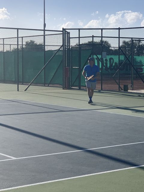 Tennis Hold'em