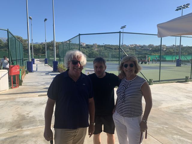 Tennis Hold'em