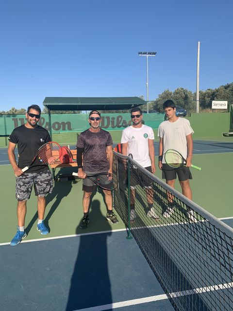 Tennis Hold'em